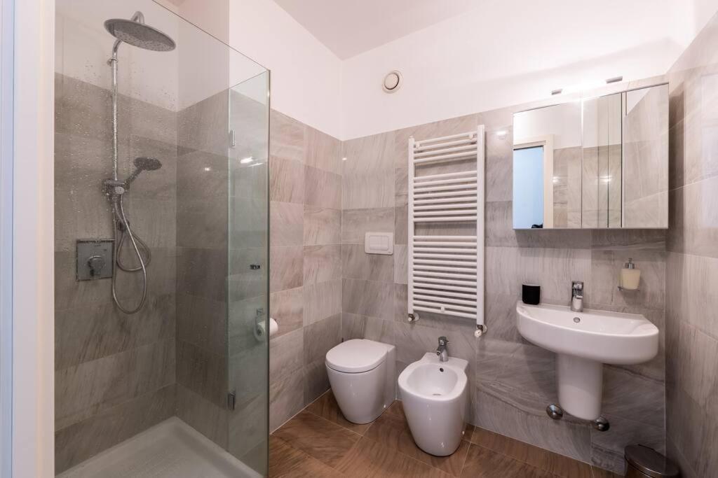 5 Stars Apart Sea View Генуя Екстер'єр фото